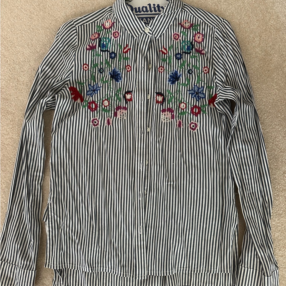 SO striped and floral embroidered long sleeve button down shirt. Size S.